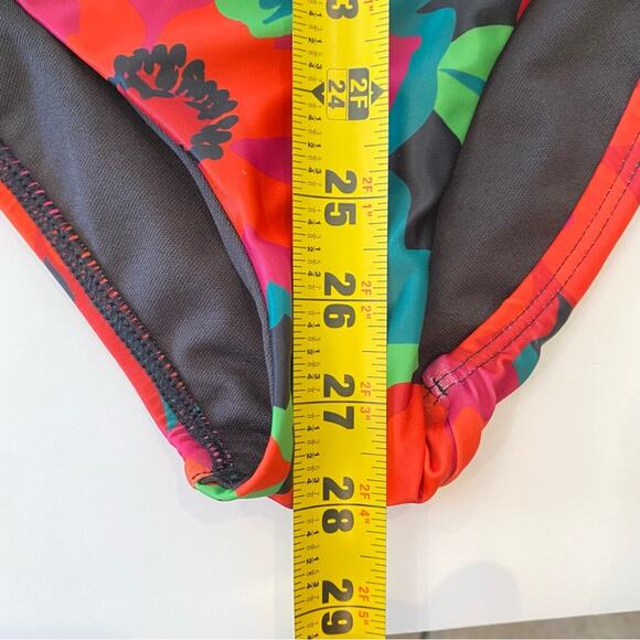 Sanctuary Women's Gardener Shirred-Front One-Piece Swimsuit Multi Color Medium - Picture 7 of 9